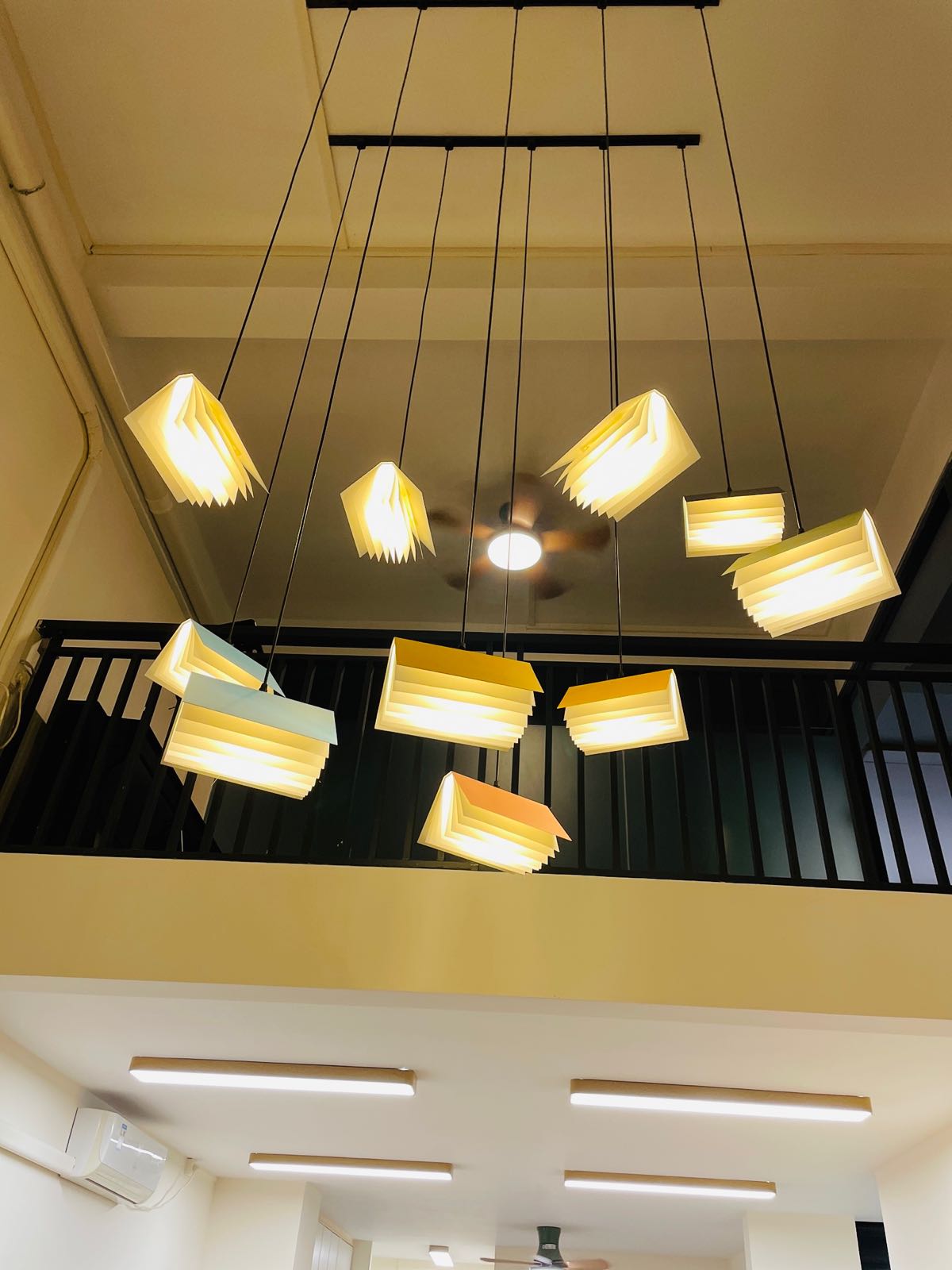 睿慧书屋(联祥花园店)