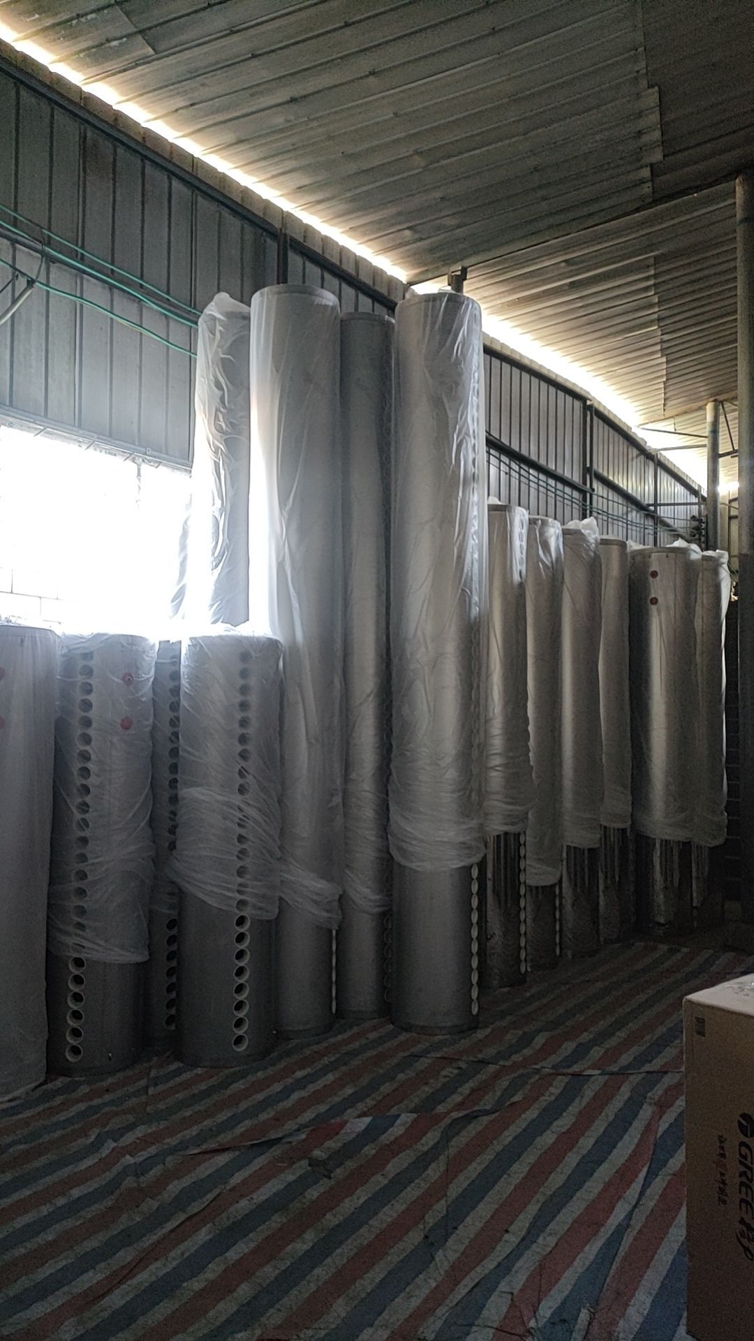 海利乐太阳能热水器厂