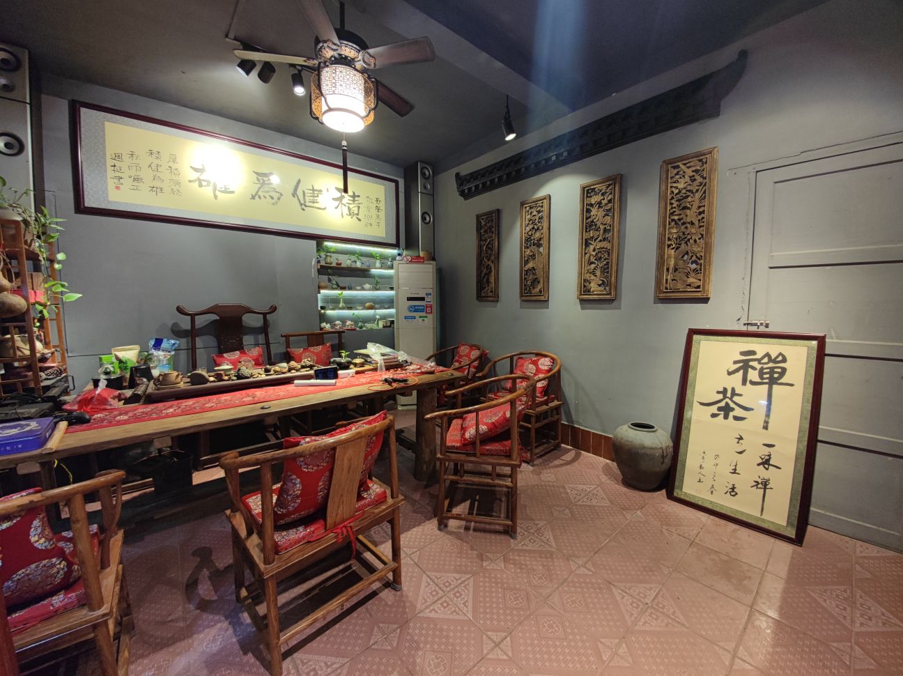 秋雨文化传媒有限公司