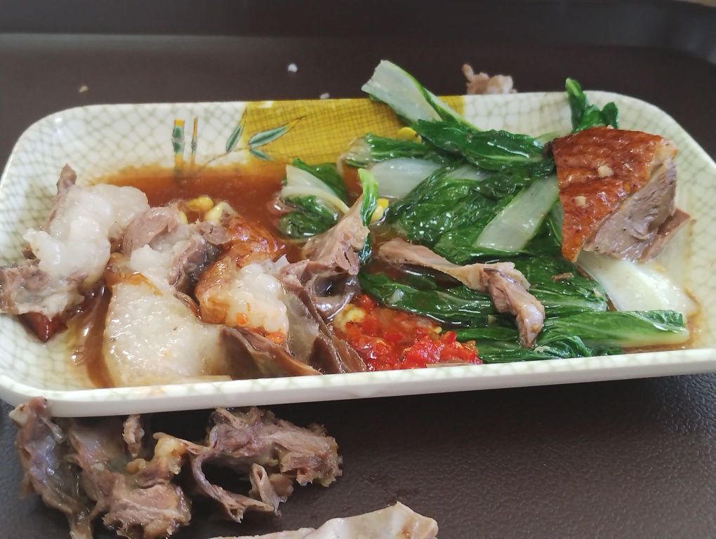 高佬牛腩粉烧腊饭