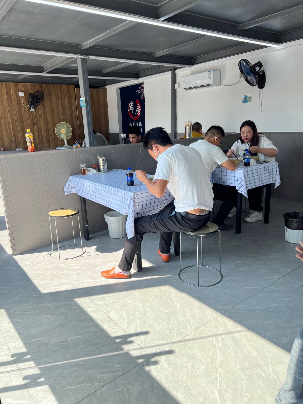 远乐新能源电动汽车充电站