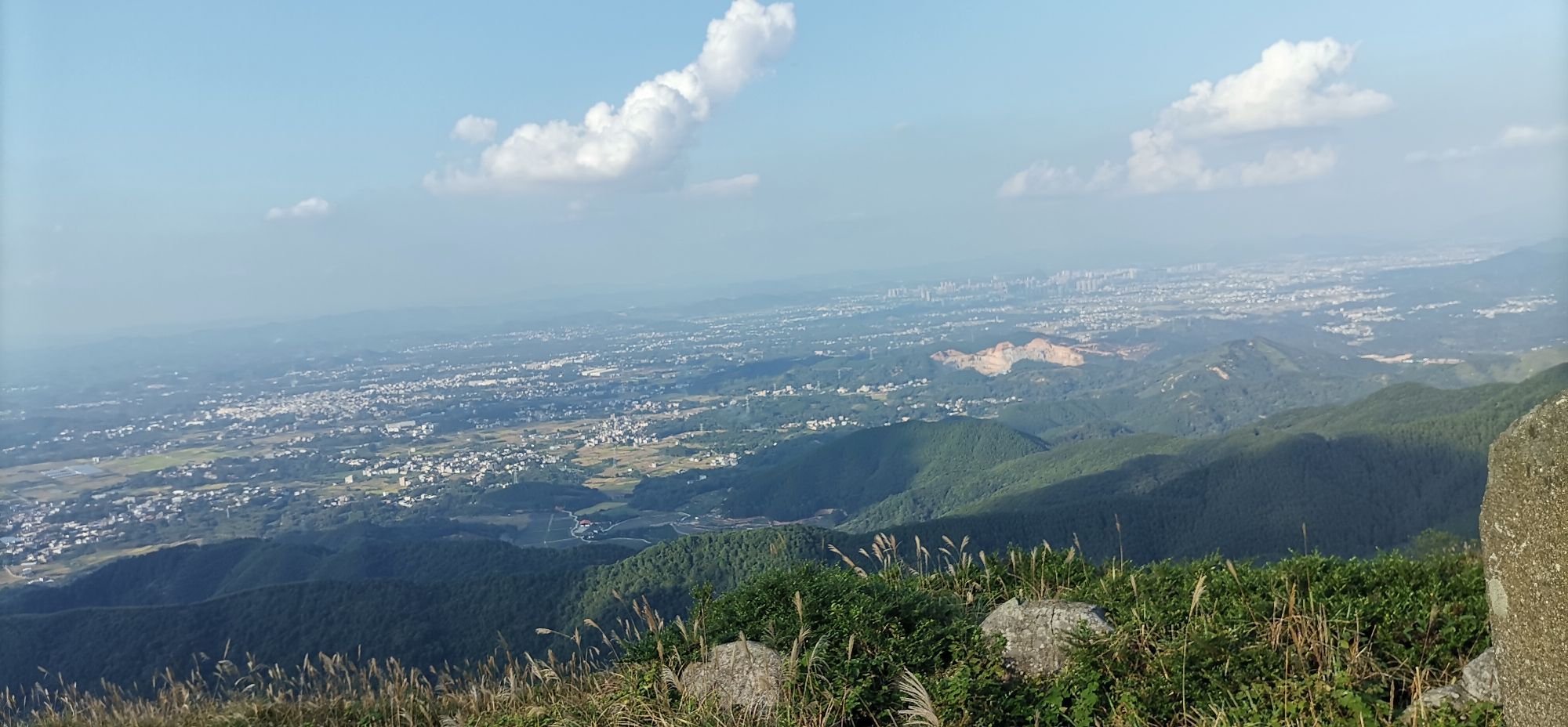 六炉山