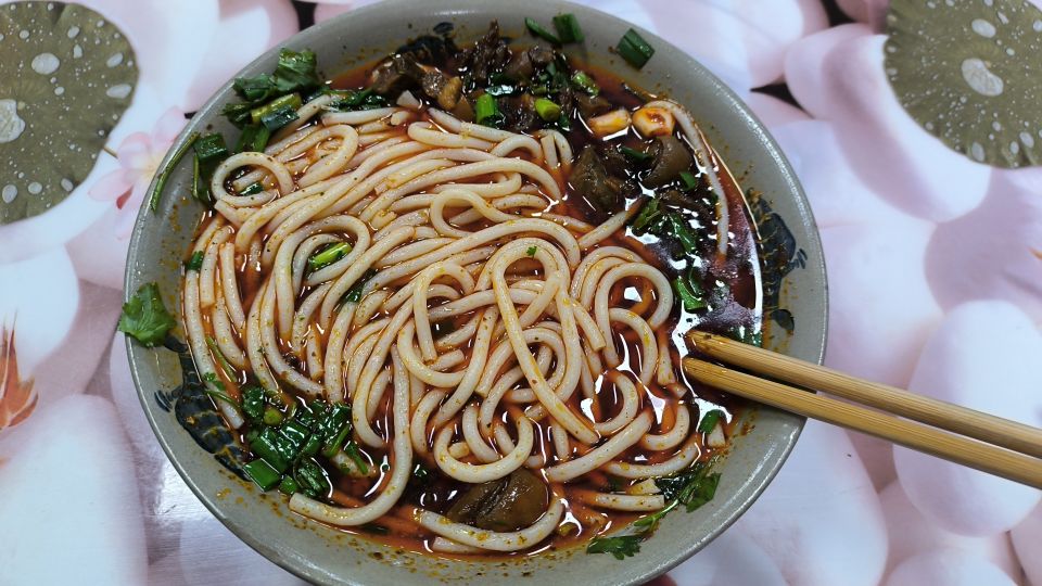 杨记牧鲜羊肉粉馆(实地·蔷薇国际8期店)