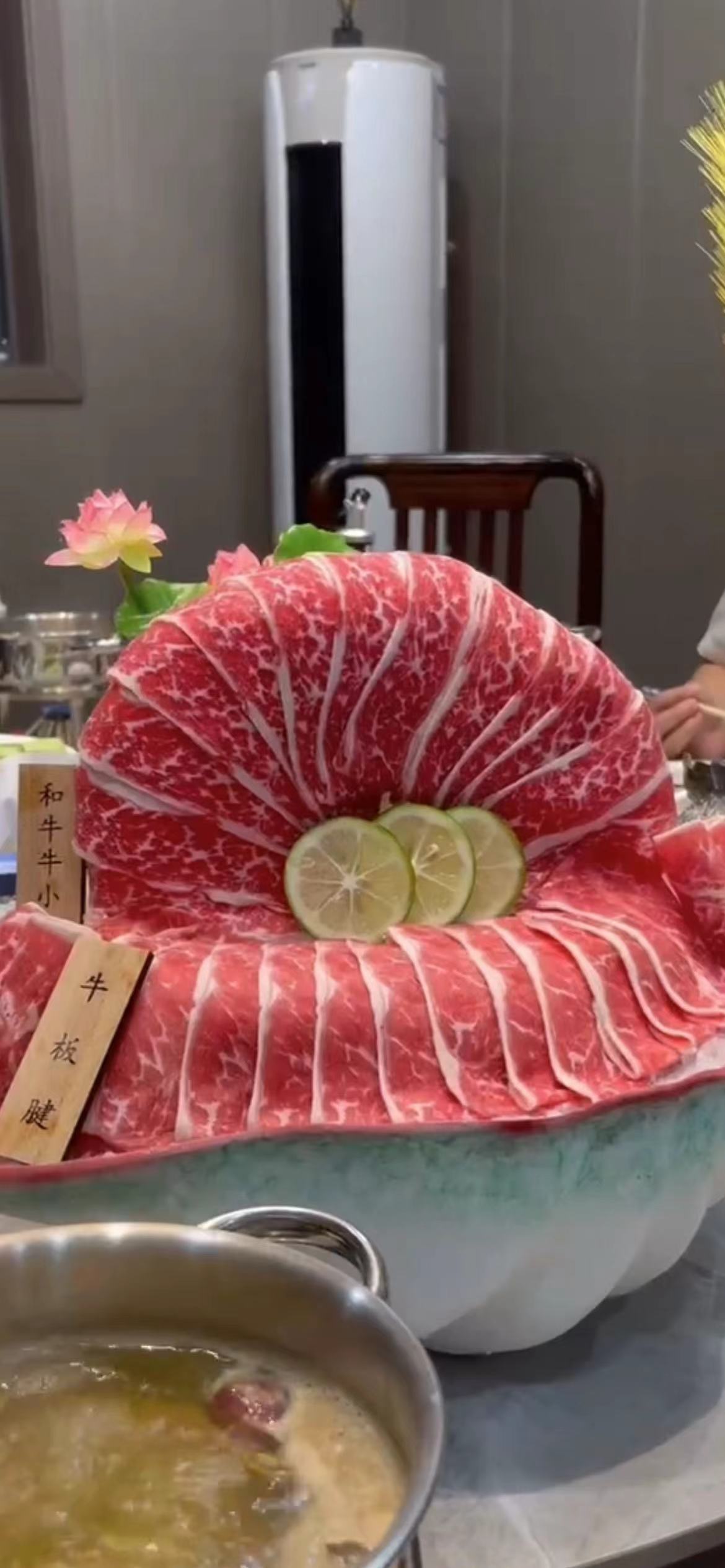 东旺速鲜三文鱼·和牛火锅(北关街店)