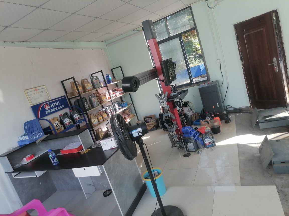 三亚维宇汽修中心