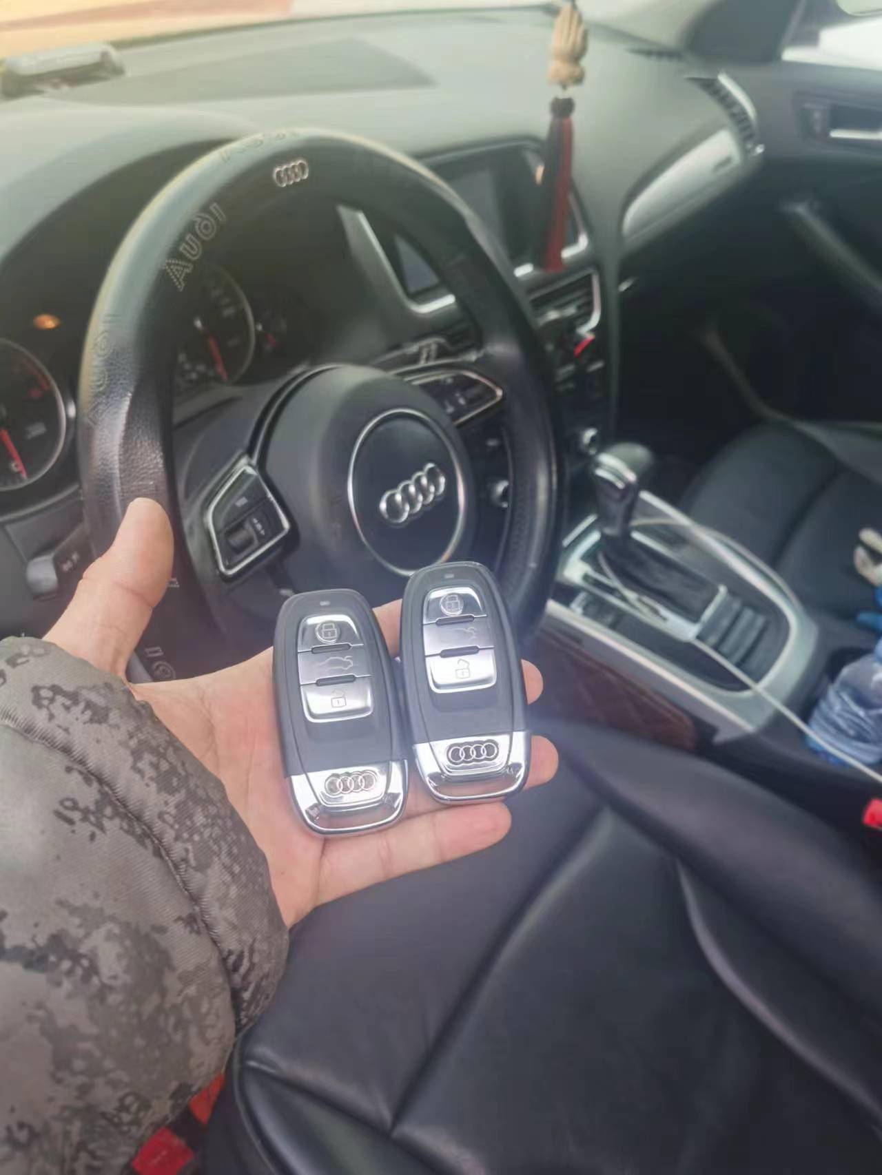 佳鹏汽车钥匙开锁