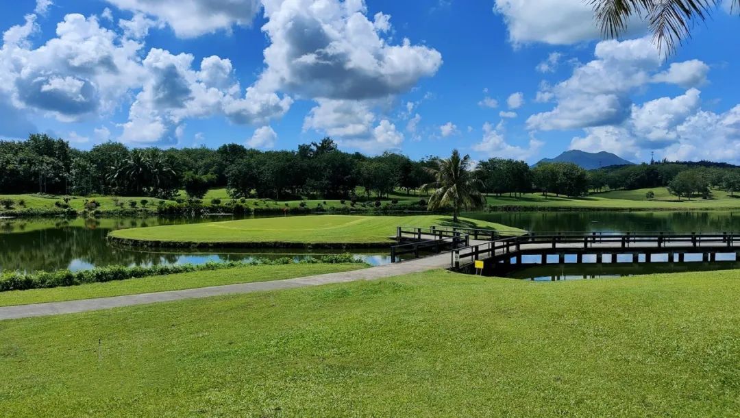 康乐园高尔夫球会(兴隆店)