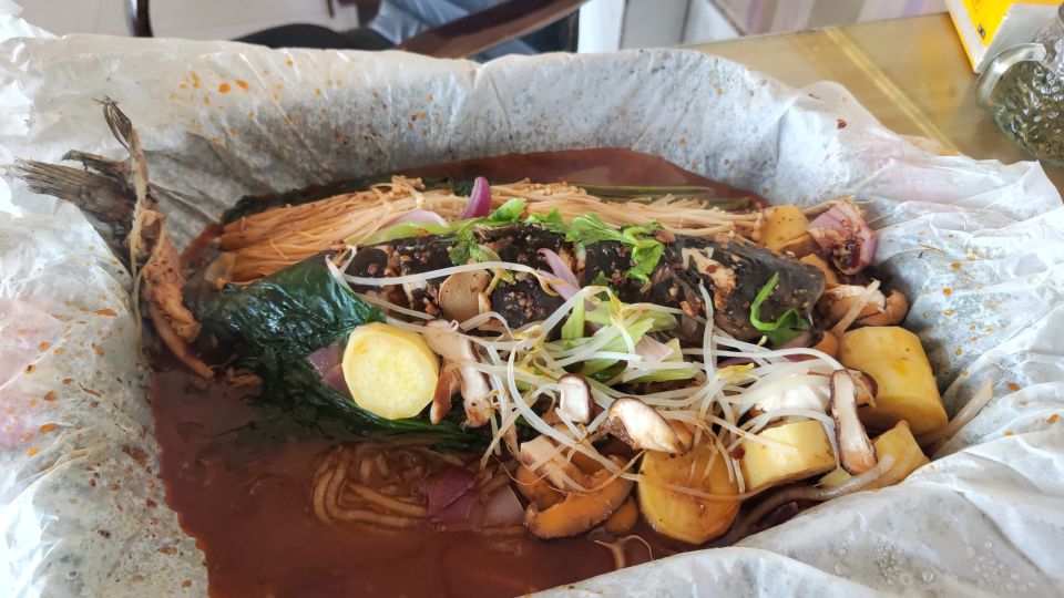 清真回坊聚满楼