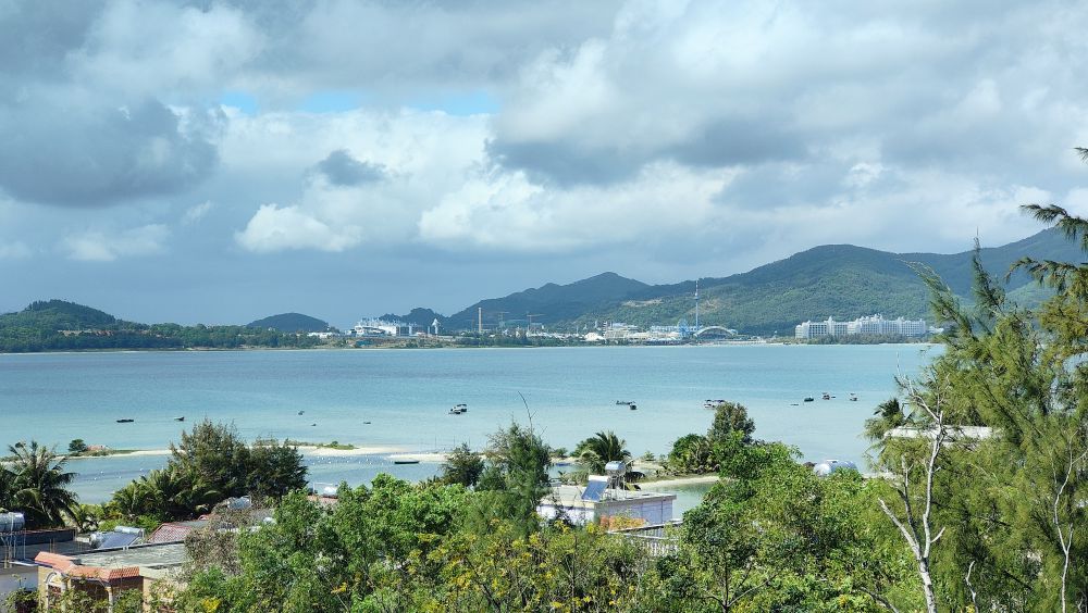 逸海观山海景别宿