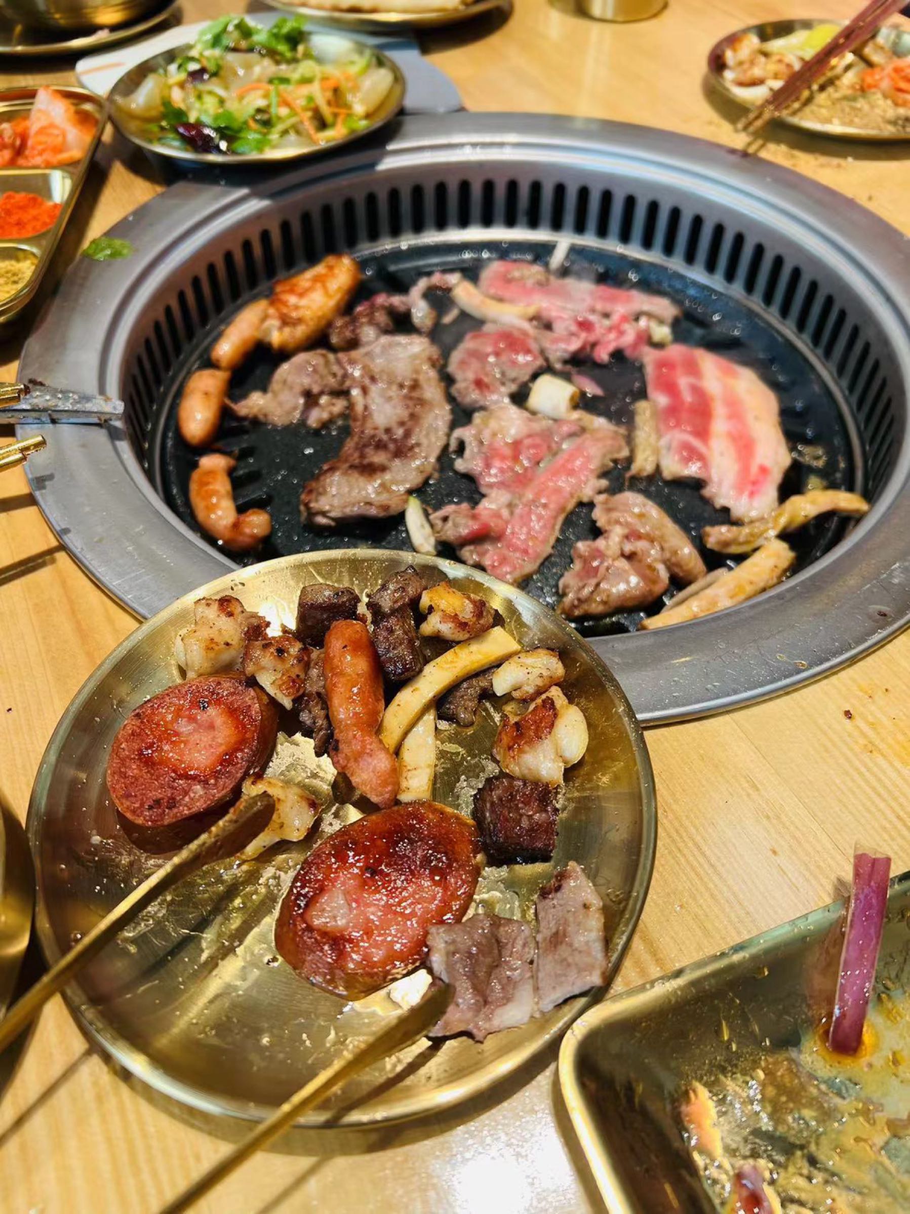 围炉齐齐哈尔炭火烤肉(东盟店)