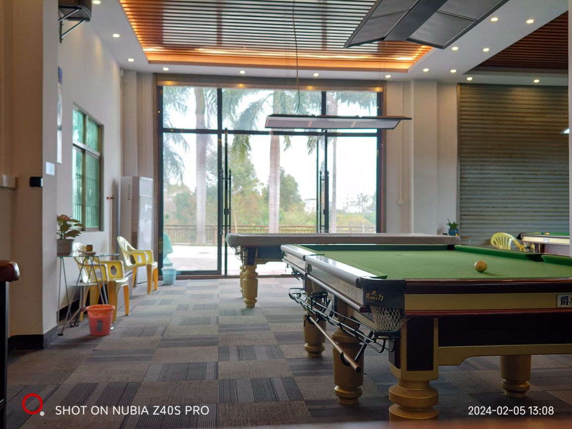 欧派台球室