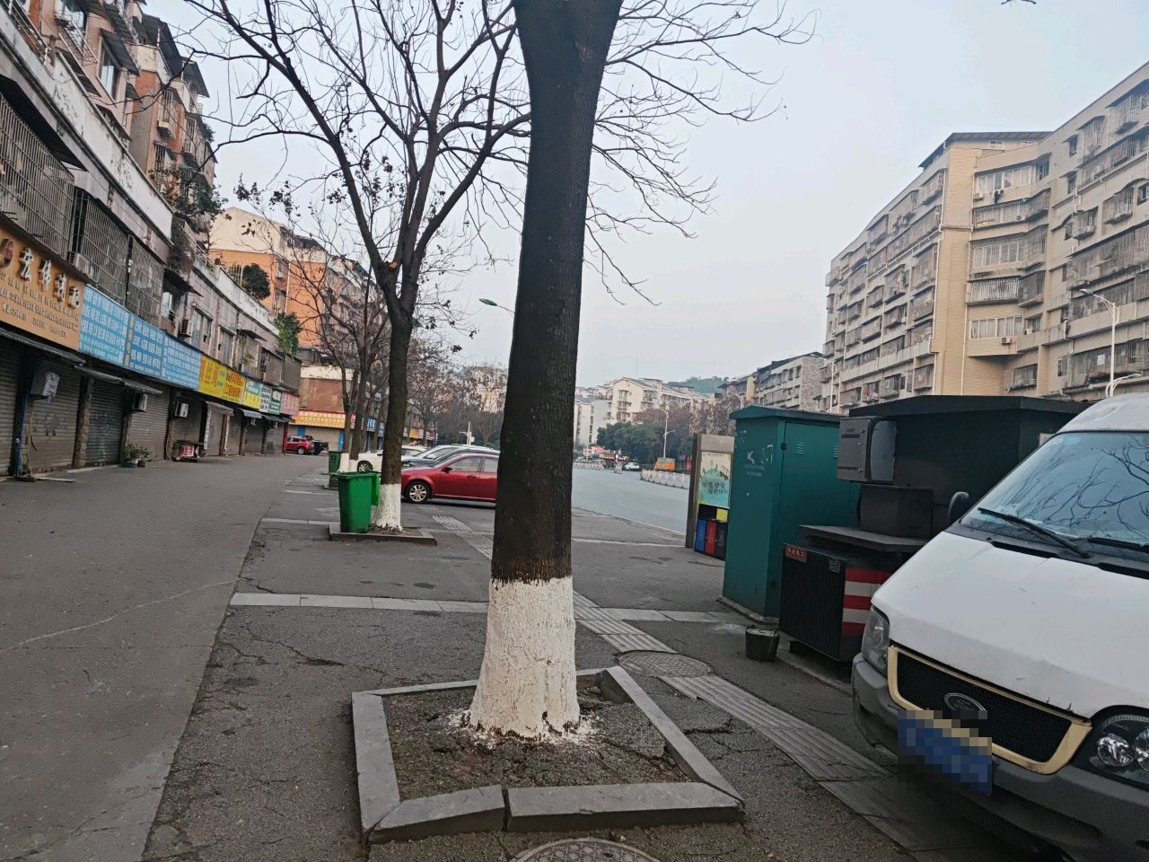 宏伟汽修(迎宾大道店)