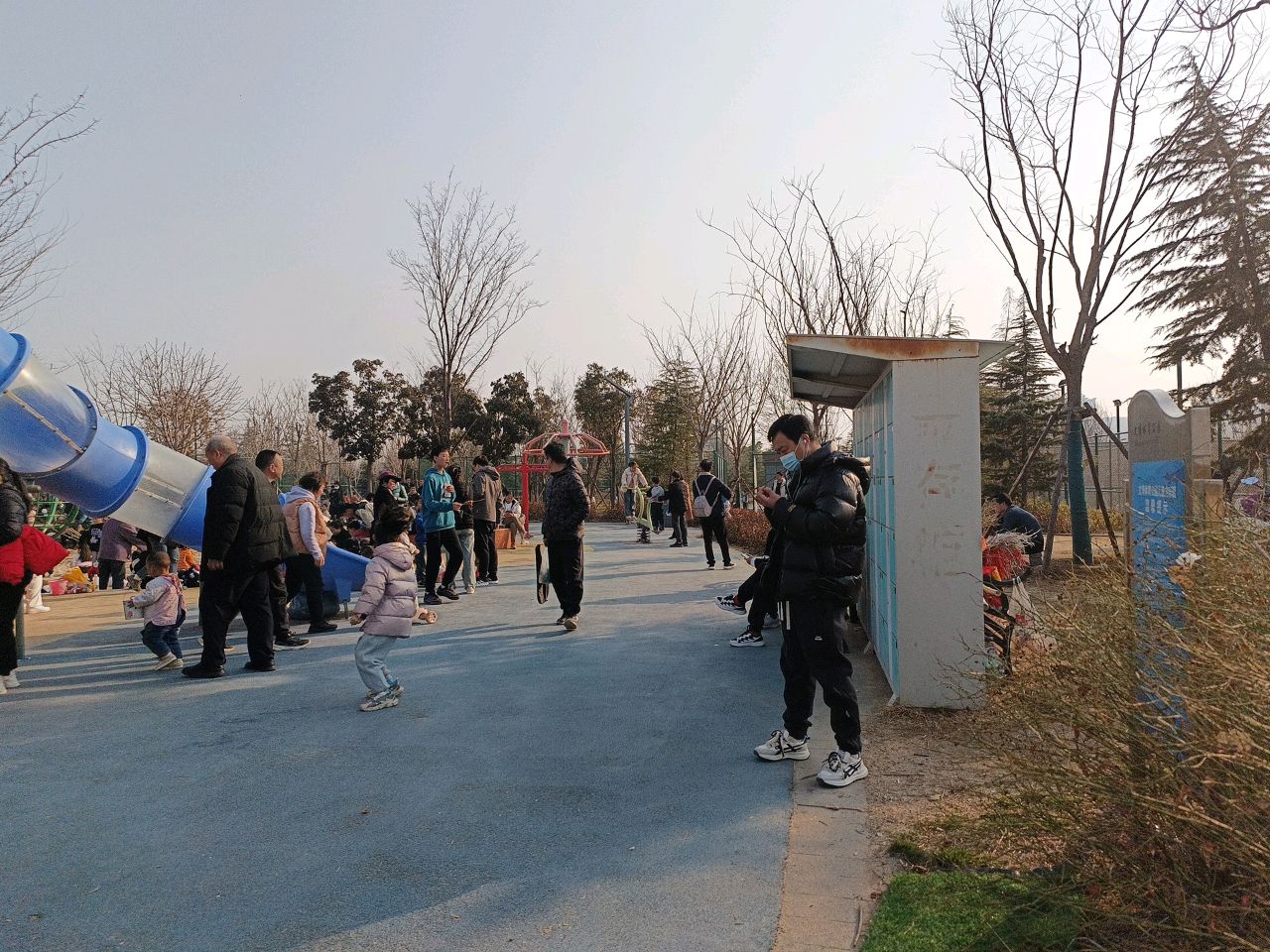 洛阳文博体育公园沙滩游乐场-寄存柜