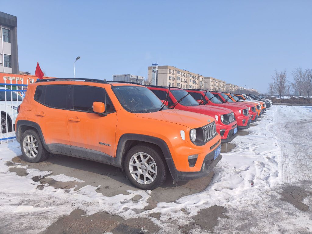 顺八方租车(米东店)