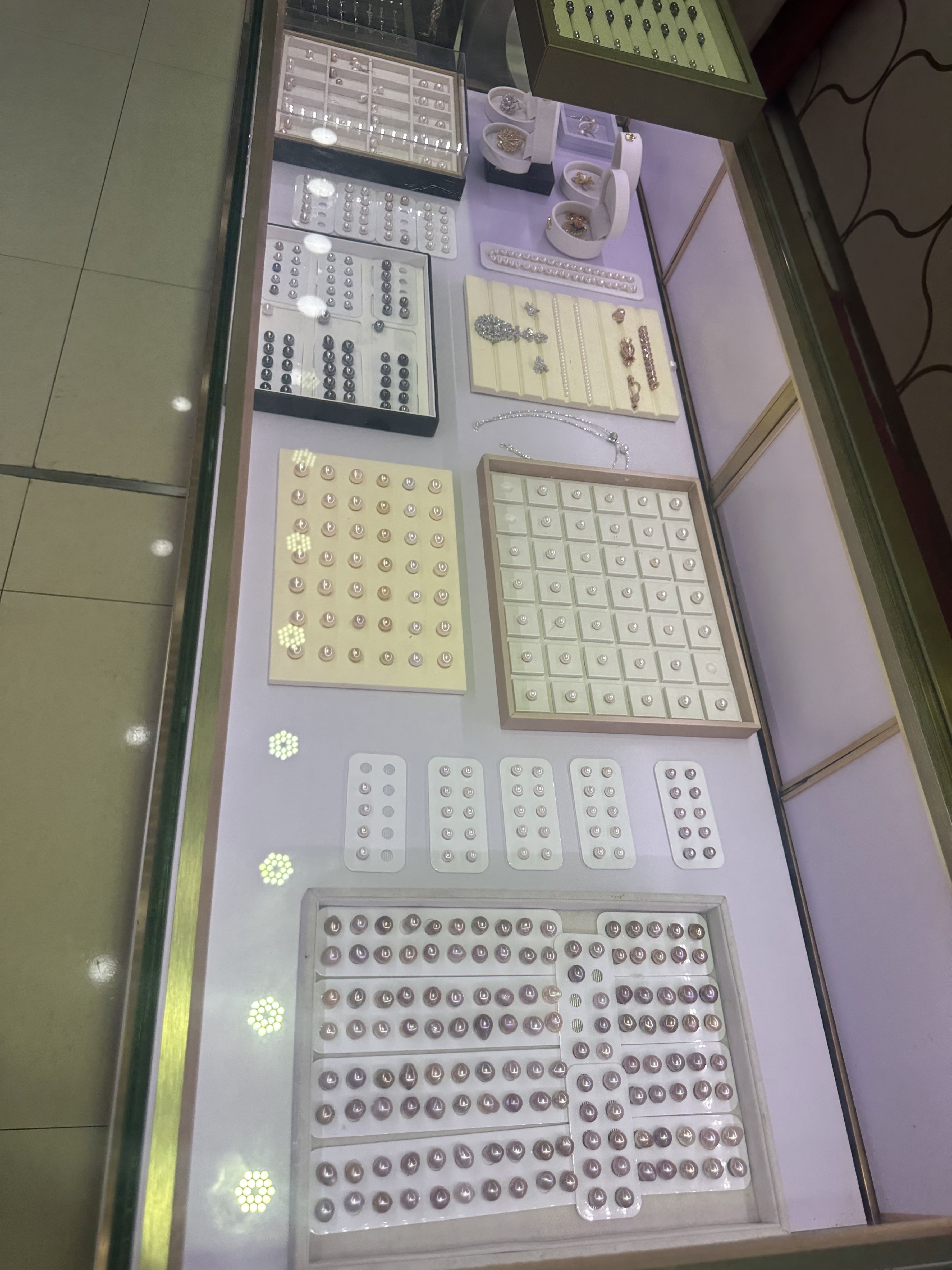 安娜珠宝(华联天地店)