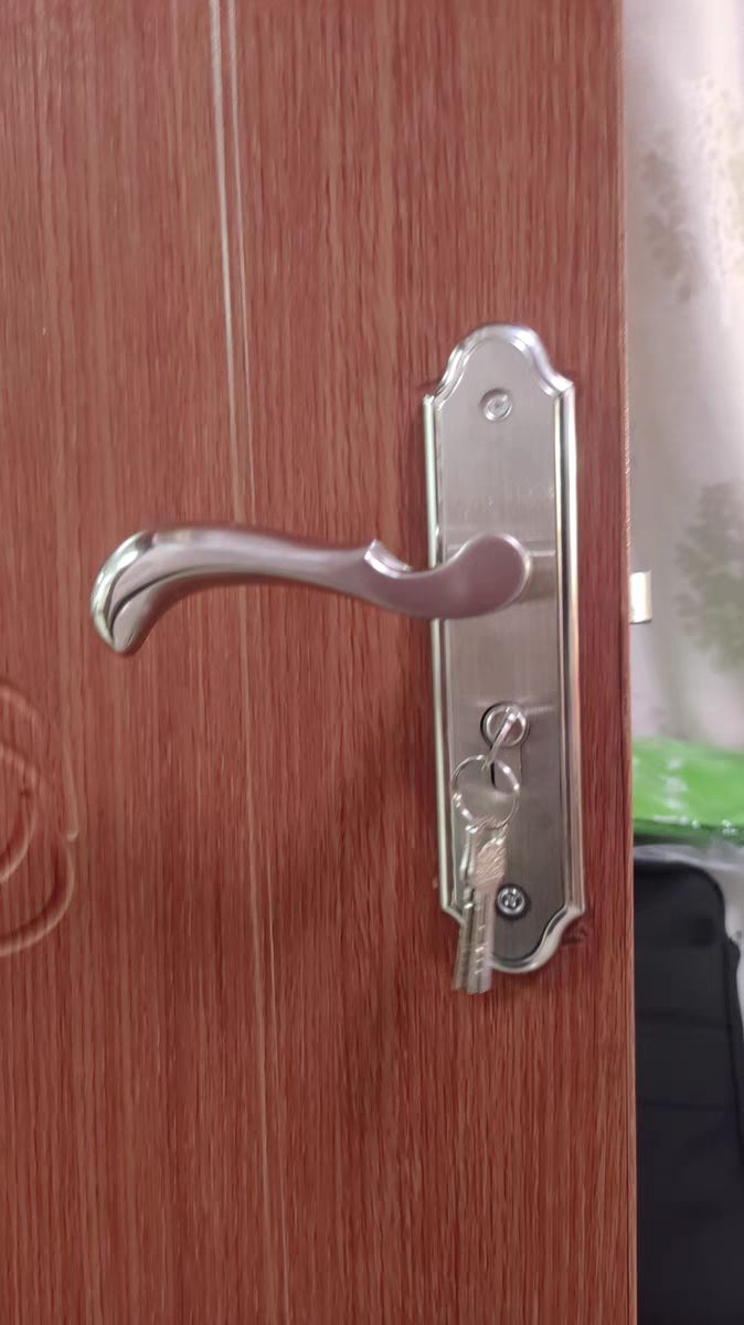 开锁换锁芯配钥匙