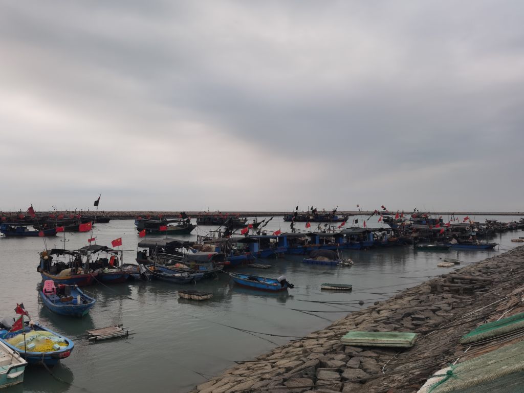 三连海港