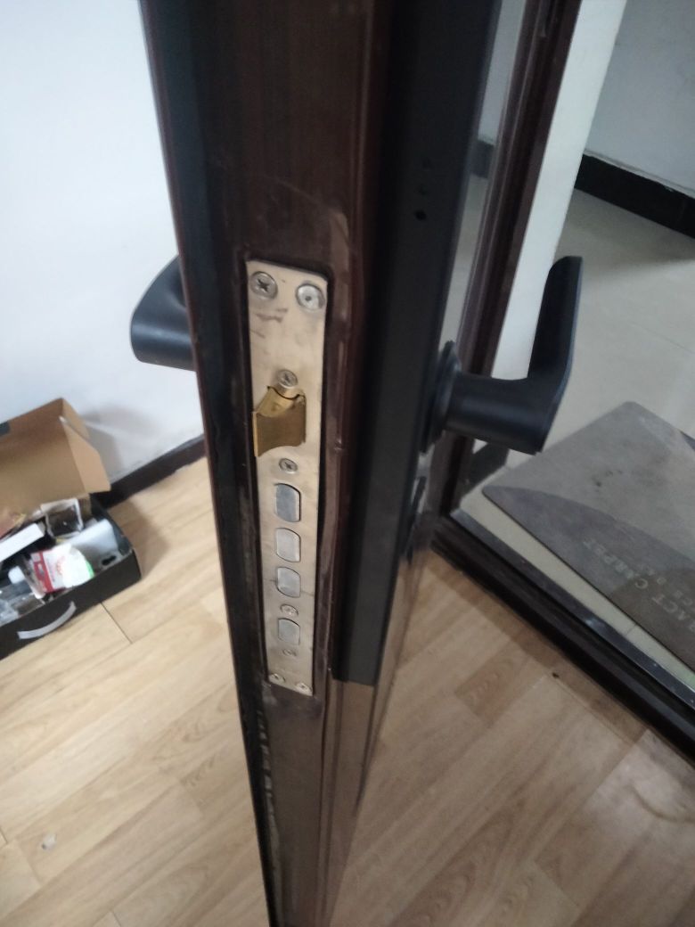 陈可开锁汽车钥匙指纹锁