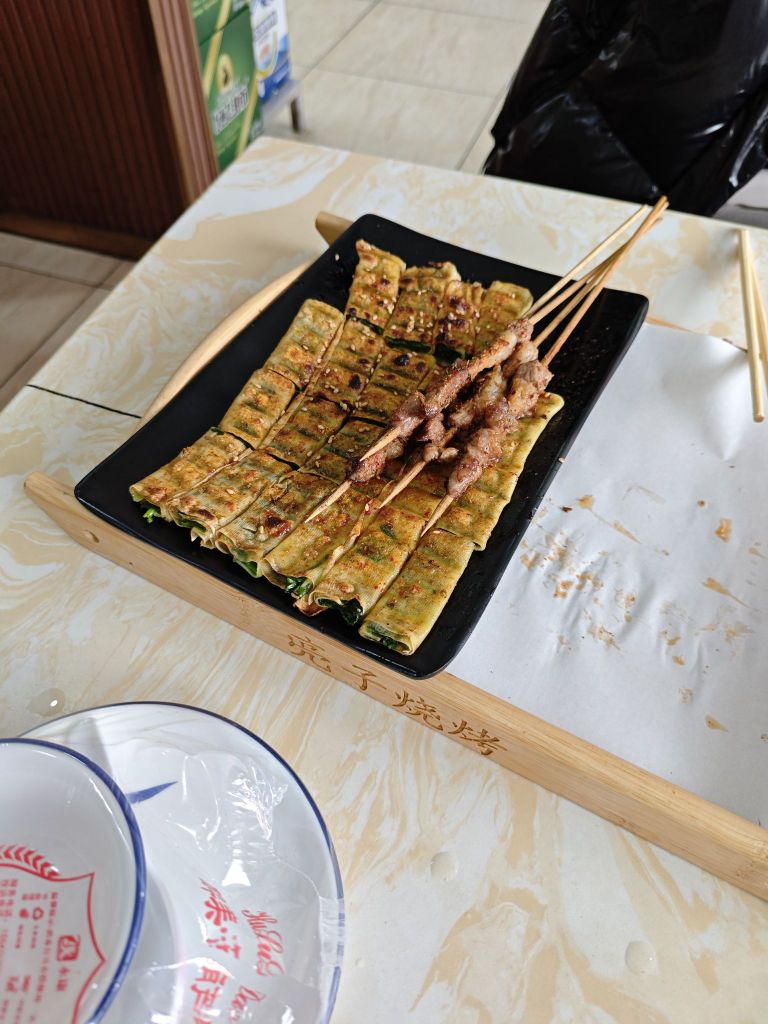 亮子烧烤(金沙江街店)
