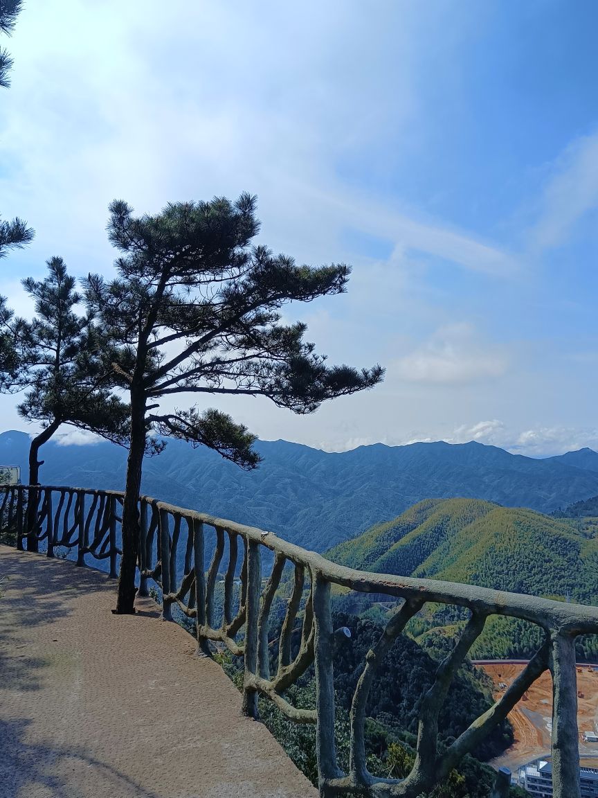 梅花山华南虎园生态旅游景区