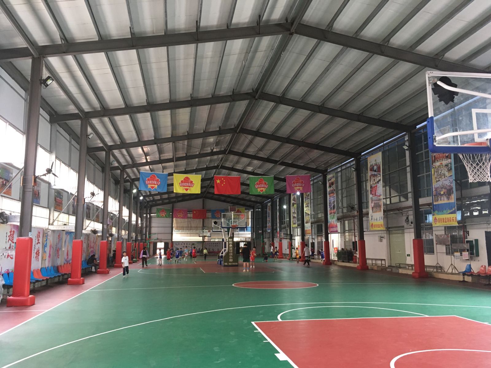 新形象篮球俱乐部