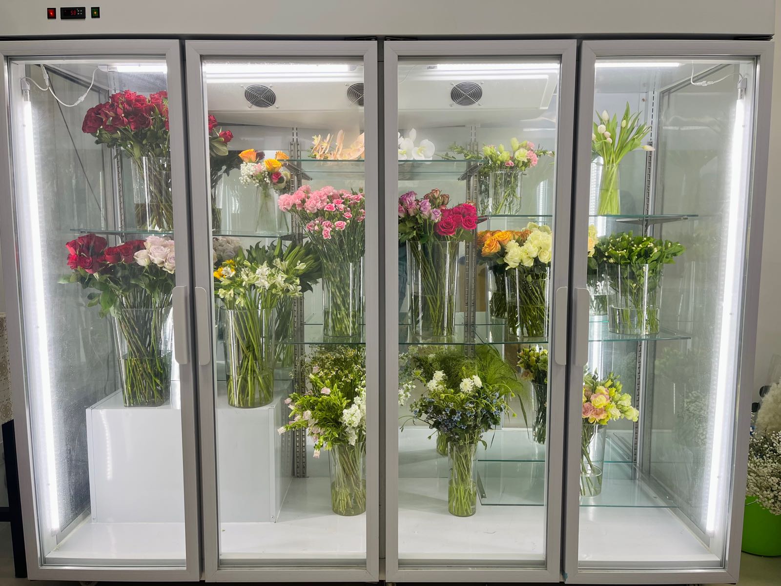 欣穰氽沐暧花艺