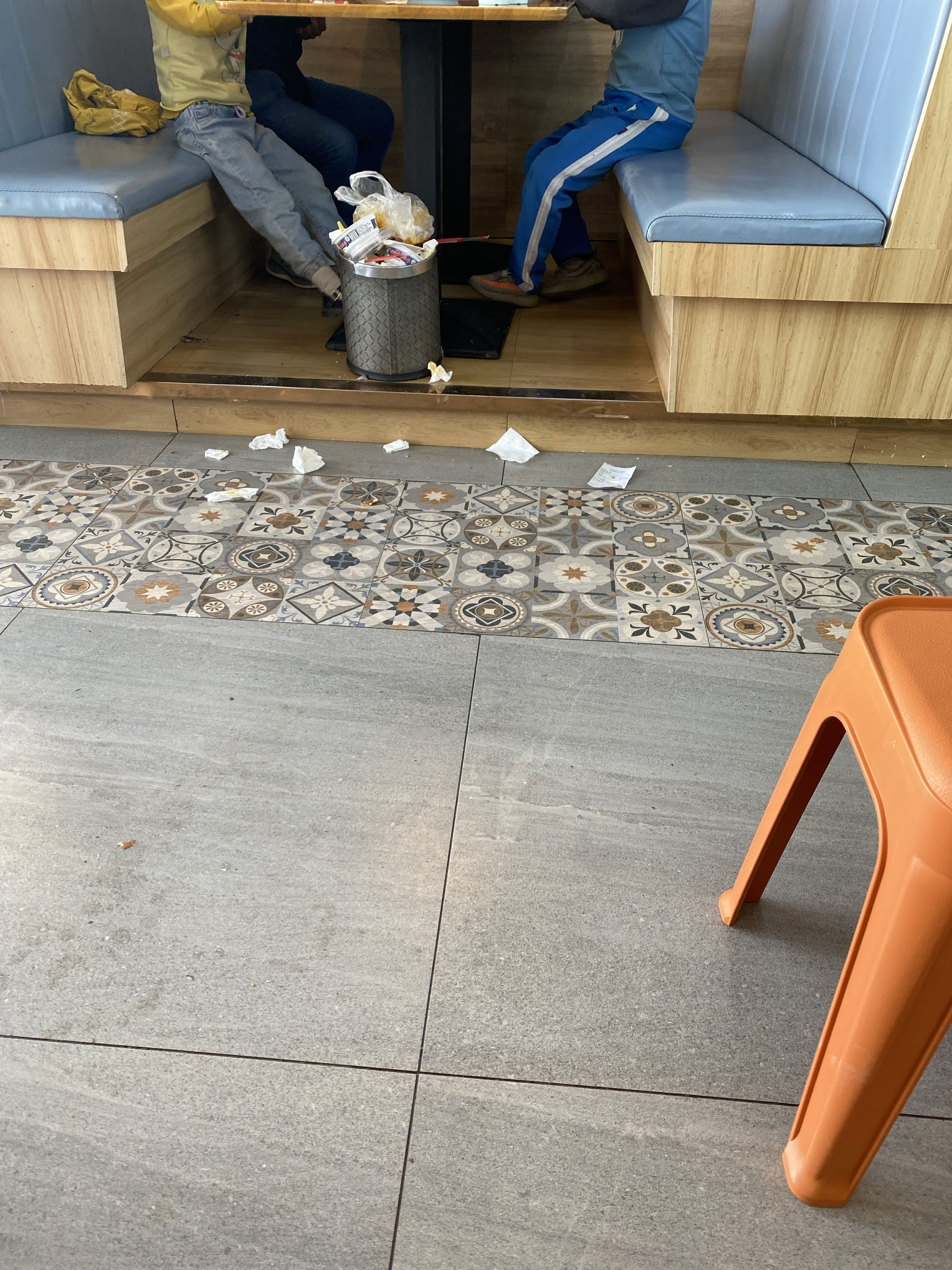 亚优伊(康杨店)