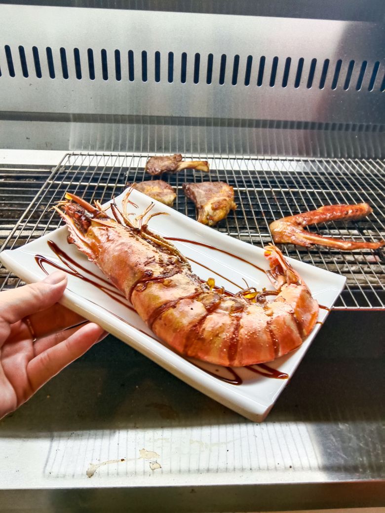 吧BQ炭烧生蚝·牛扒