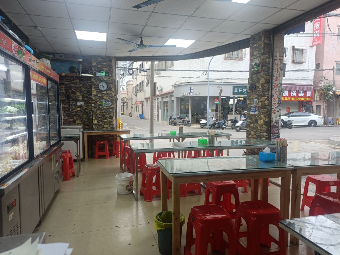 正宗川味麻辣烫(胜和路店)