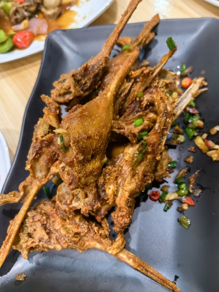 湛江生蚝王大排档·粥·小炒·火锅(富城店)