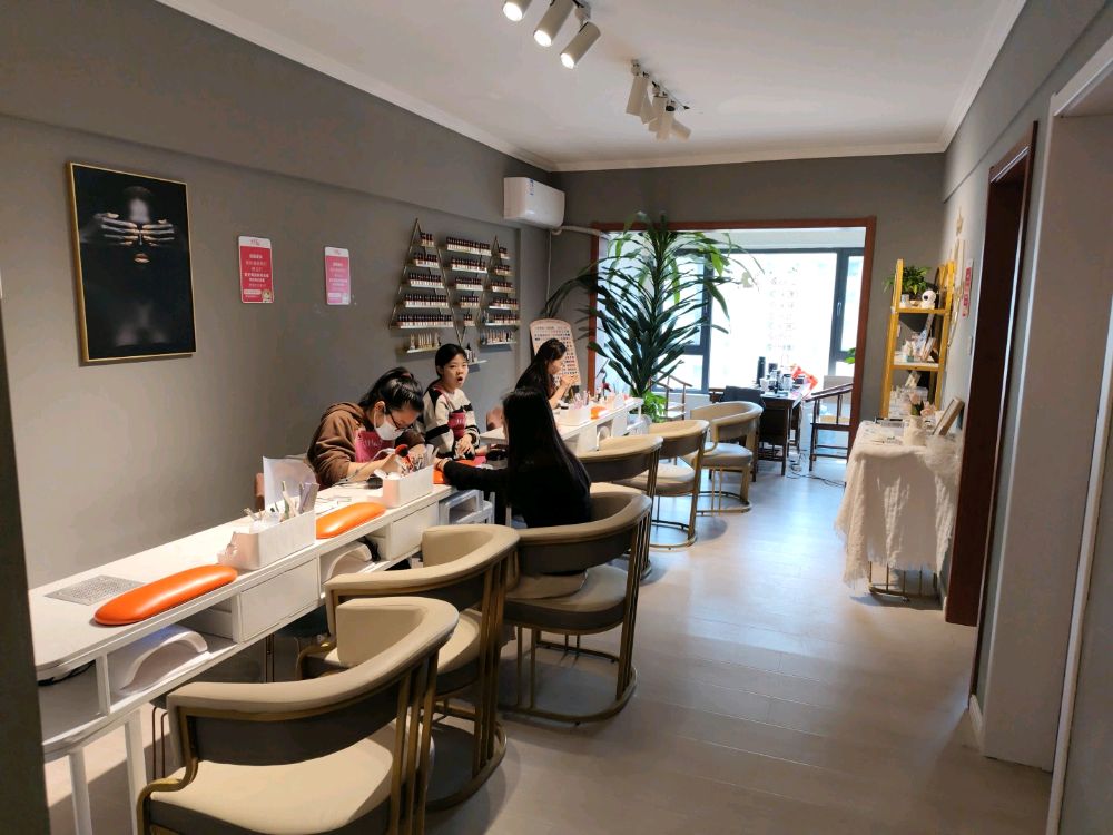 十月辰美甲美睫(公元时代城店)