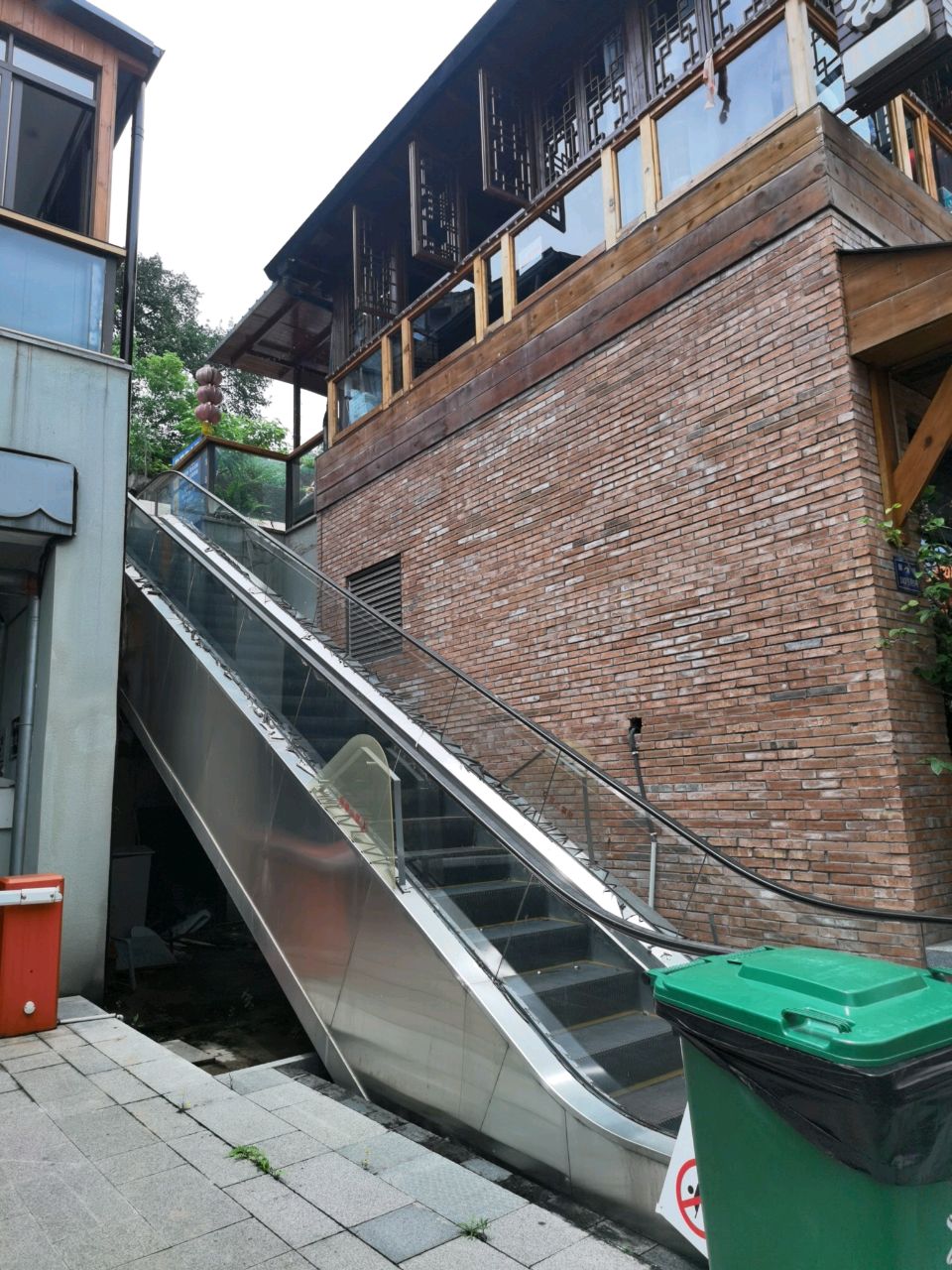 盐井老火锅店