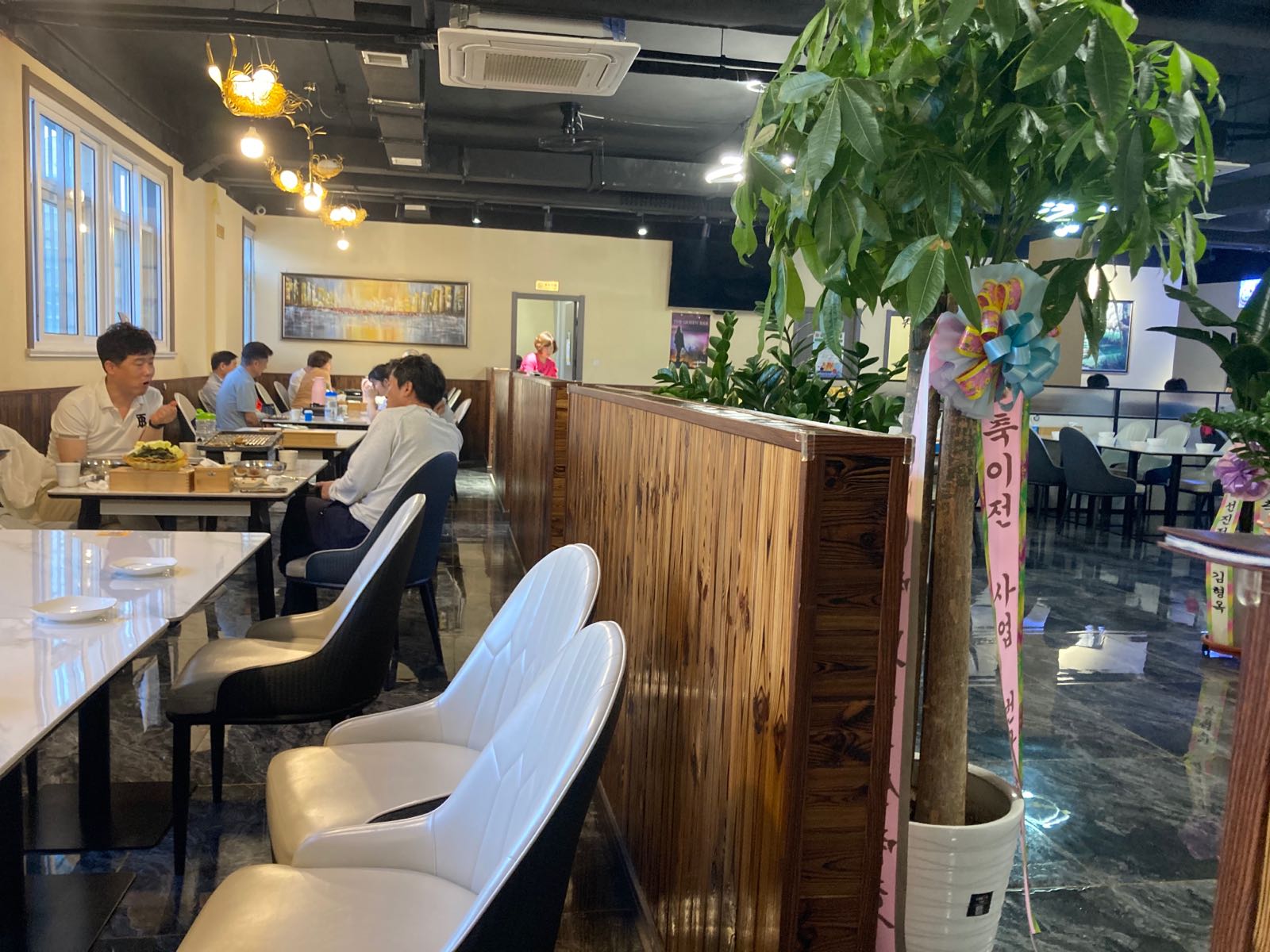 龙乌冬韩国料理专卖店