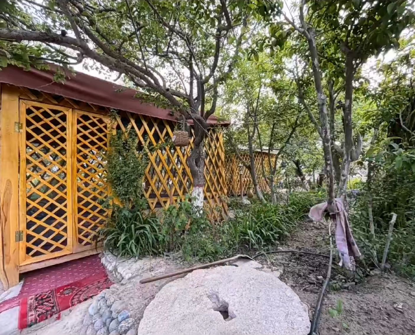 阿克陶县石头房农家乐店