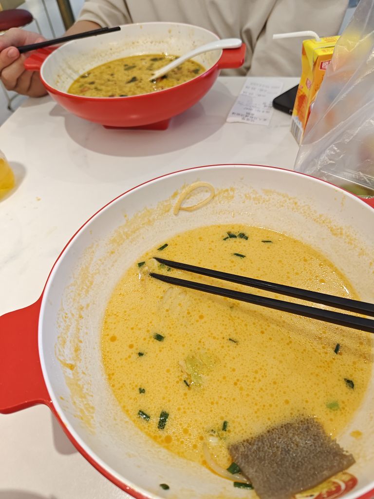 张大月麻辣烫麻辣香锅(东二环泰禾广场店)