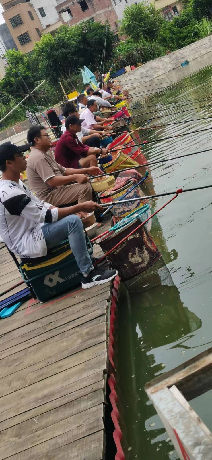 柳华钓鱼场