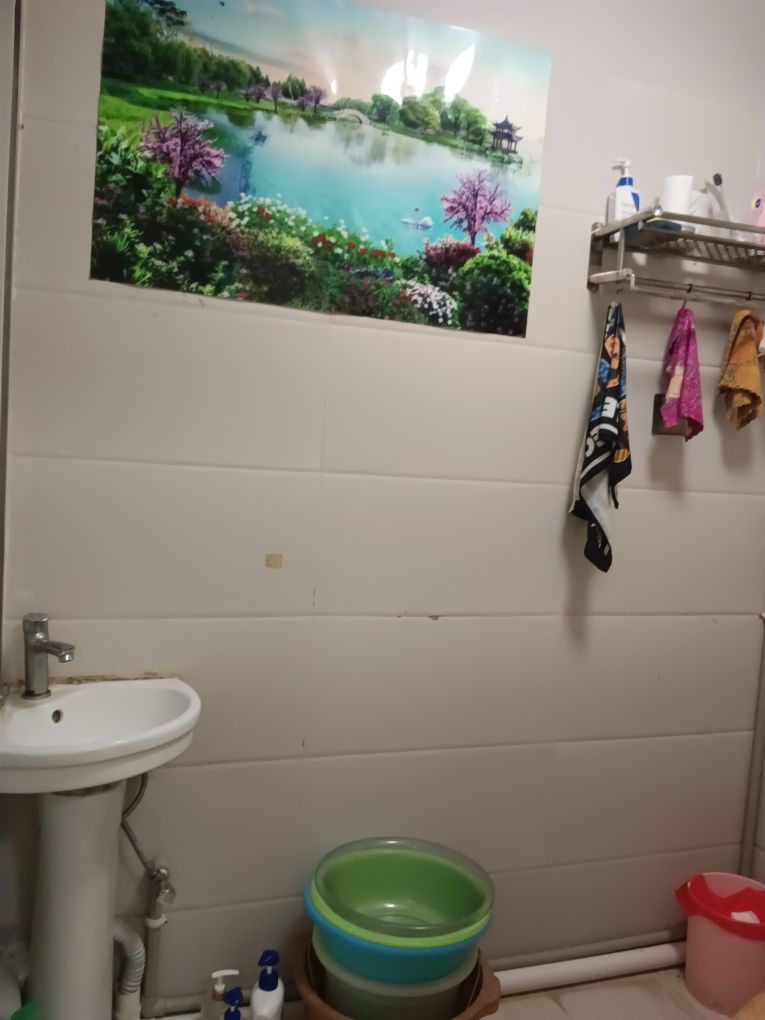 悦红钨铕足疗馆