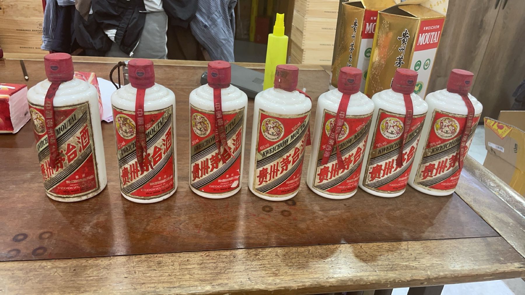 芳缘回收烟酒茅台酒回收洋酒虫草