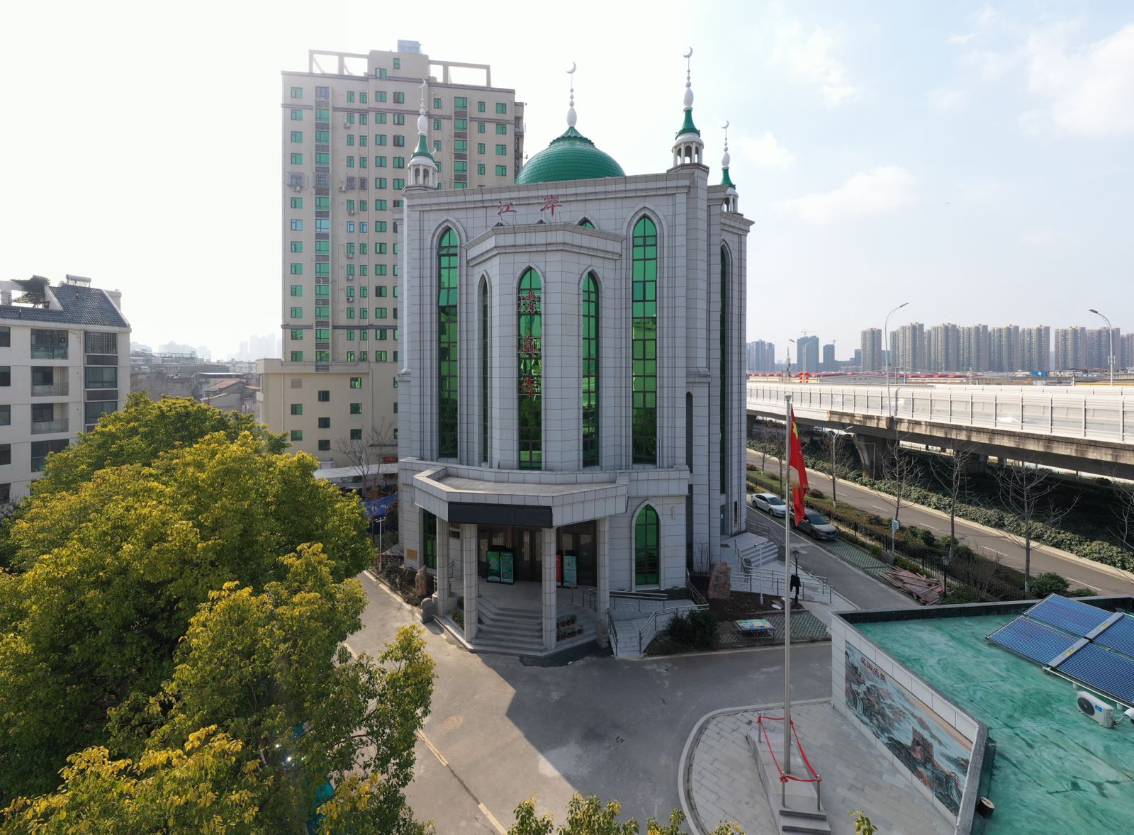 江岸清真寺(发展大道)-西门