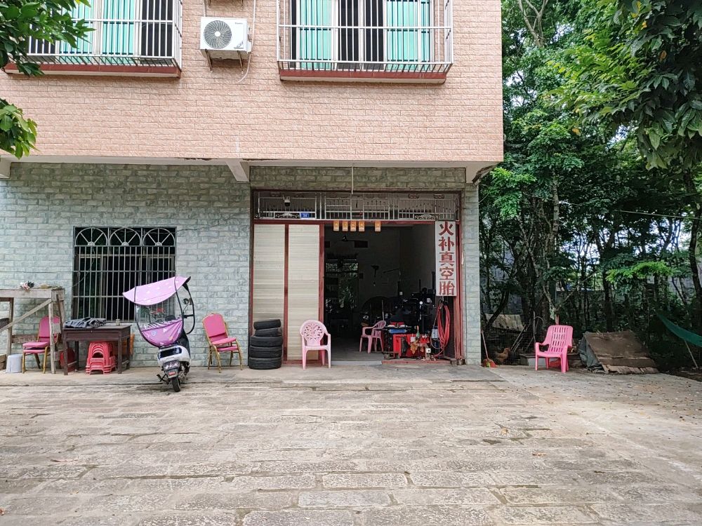 火补真空胎补胎店