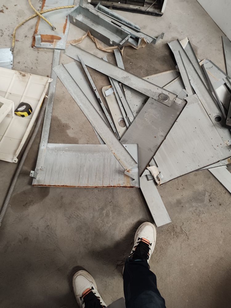 汤北废品回收站