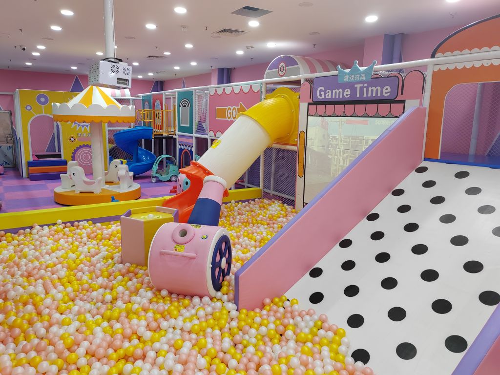 永恒益智乐园(亨达百货店)