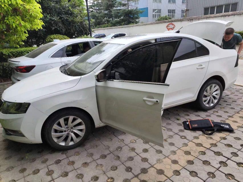 开锁配汽车钥匙