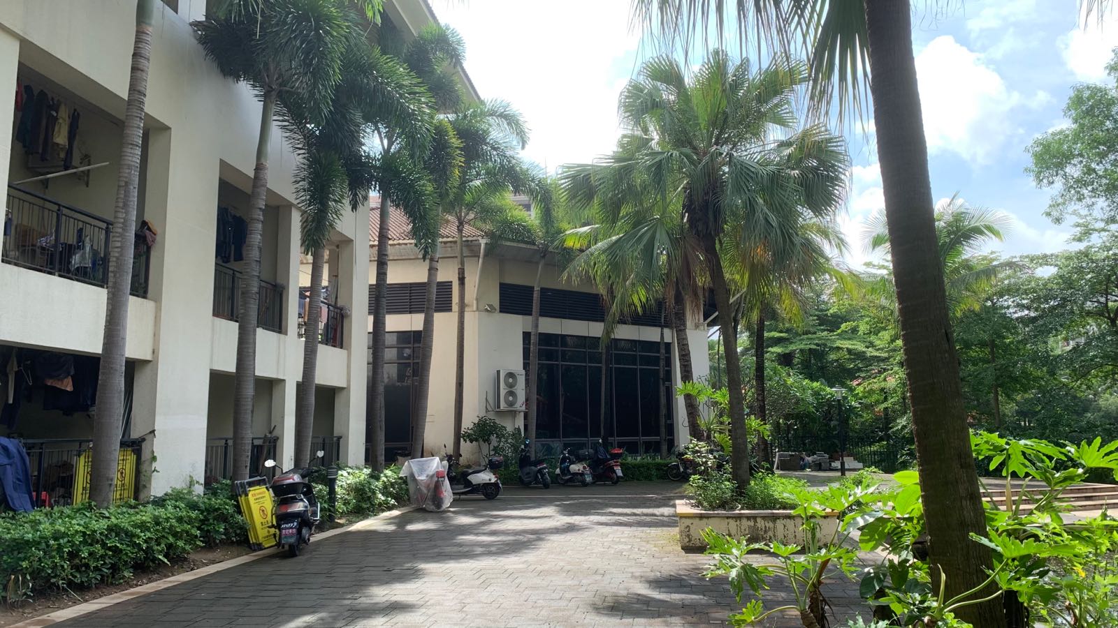 里维埃拉羽毛球馆