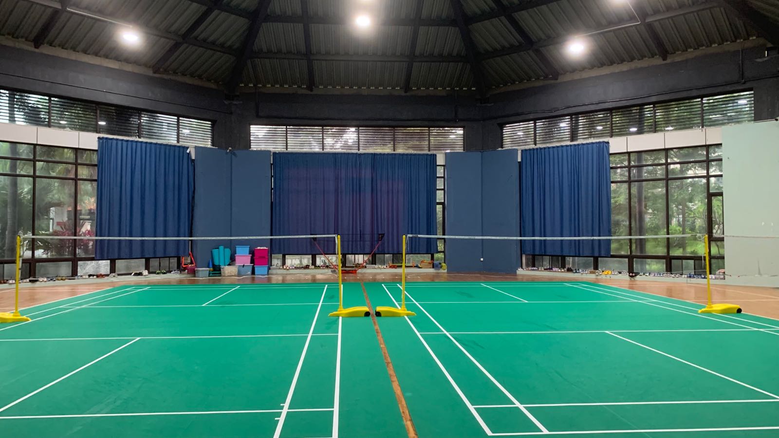 里维埃拉羽毛球馆