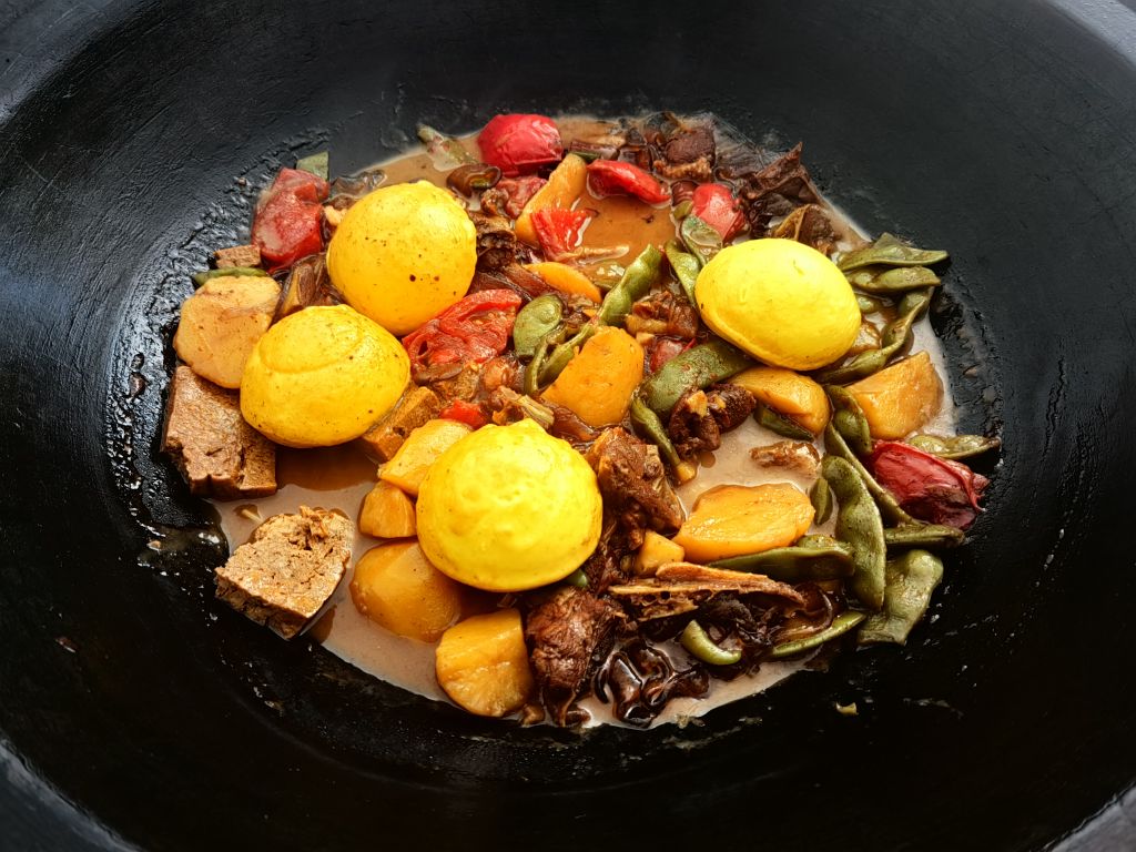 乾晟铁锅炖