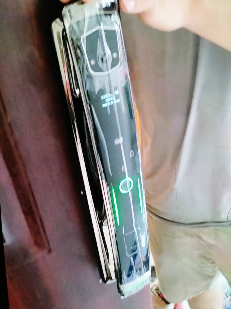鞋博士开锁换锁修鞋(恒大店)