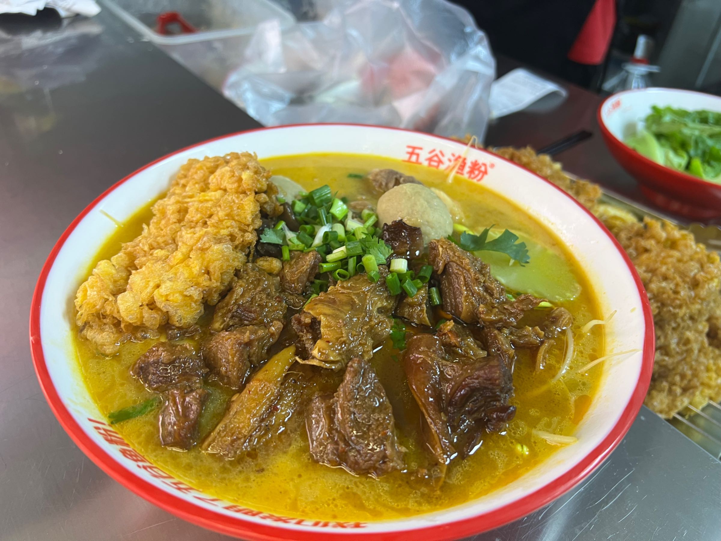 五谷渔粉(华信广场店)