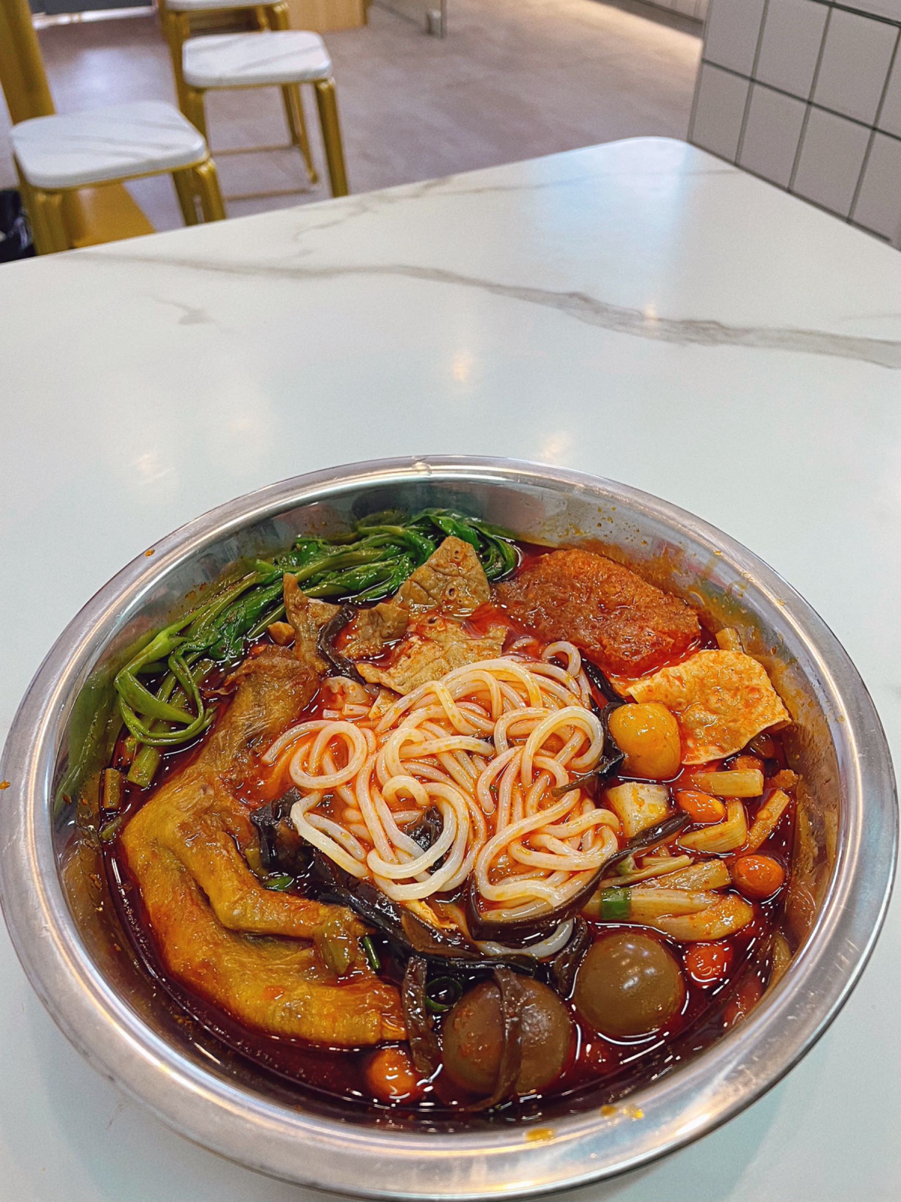 霸霸螺蛳粉(埌东十一组店)