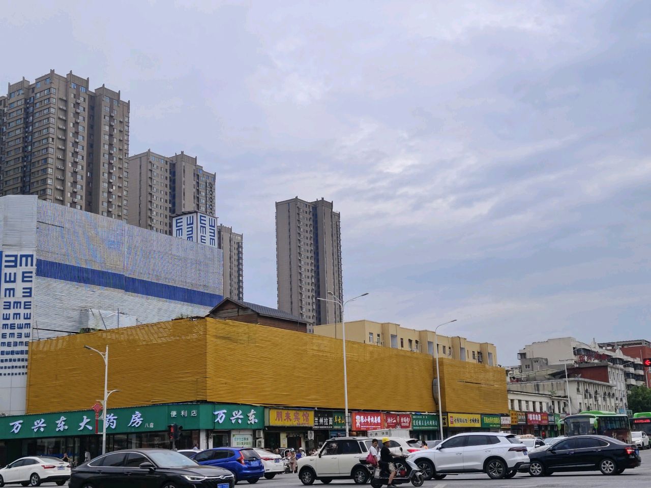 清真兰州拉面(卫校店)